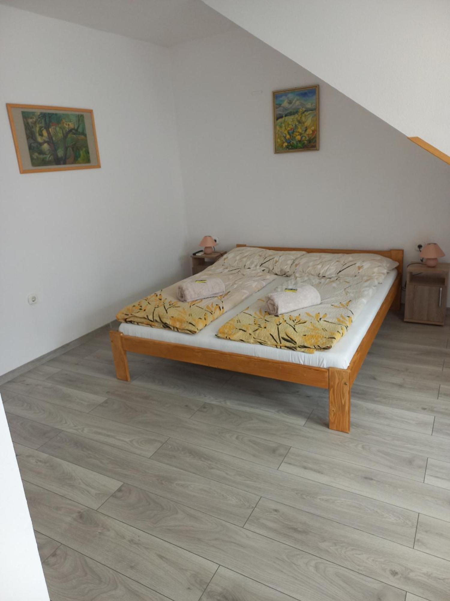Julia Vendeghaz Appartement Sárospatak Buitenkant foto